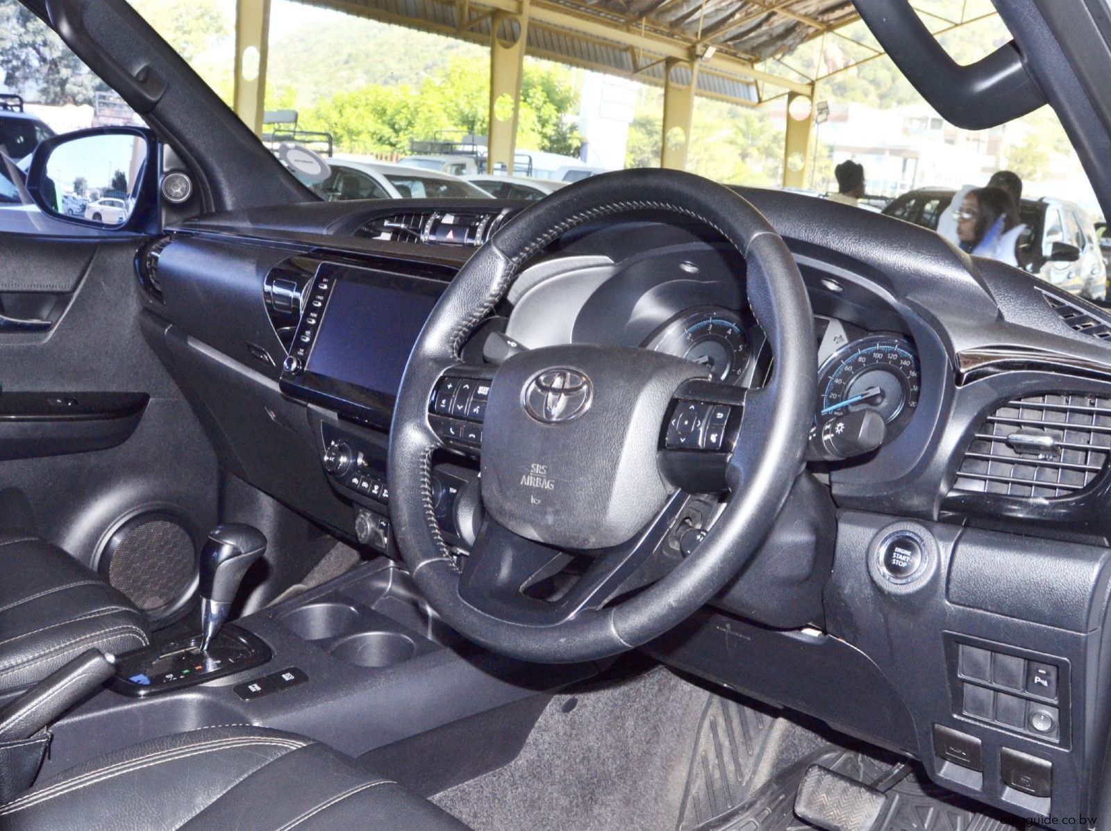 2021 Toyota Hilux GD6 Legend pictures