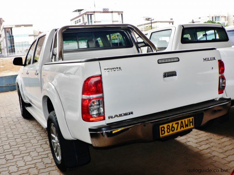 2013 Toyota Hilux  pictures