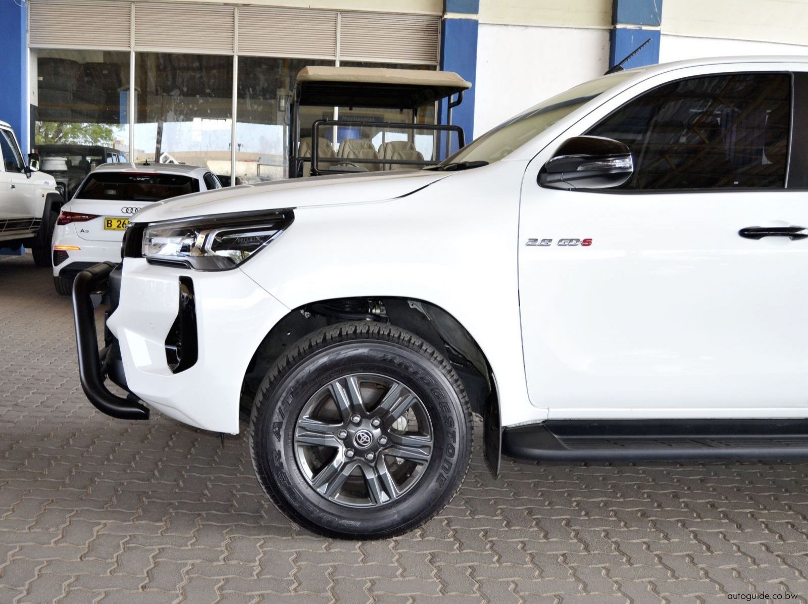 2025 Toyota Hilux GD6 pictures