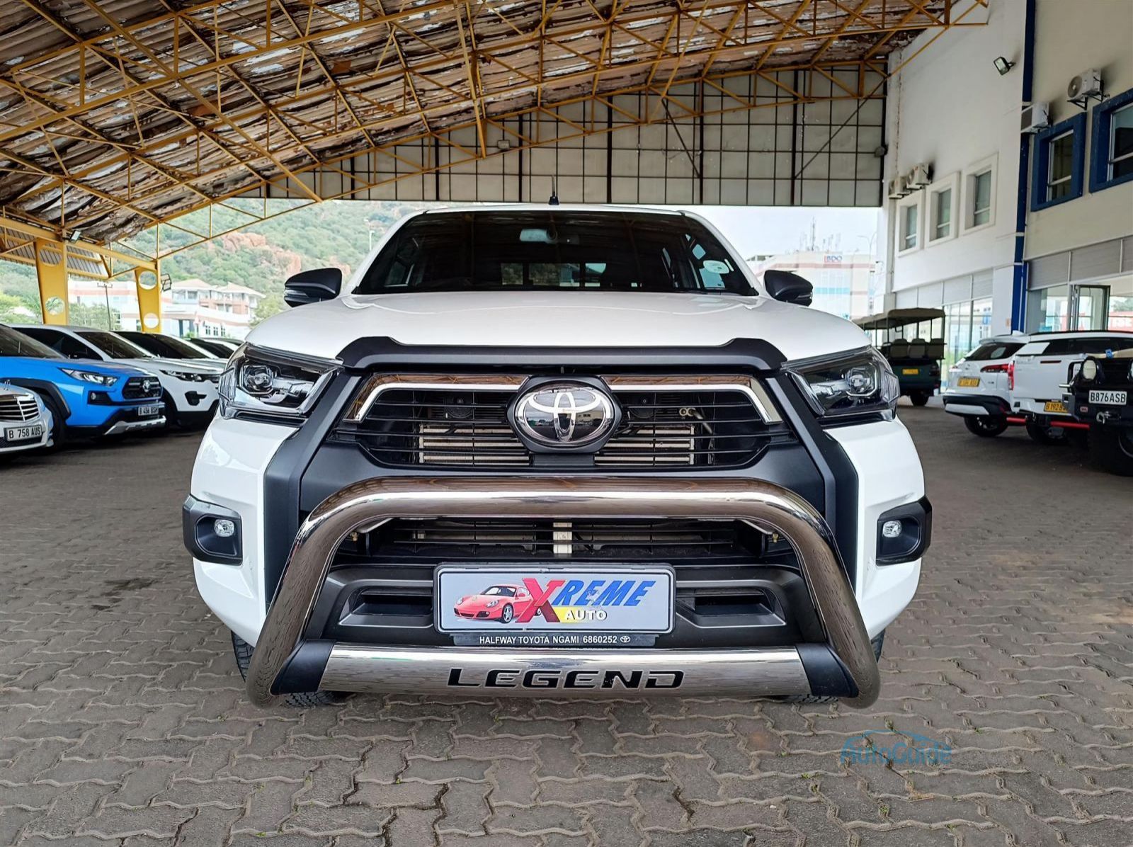 2025 Toyota Hilux Legend 2.8 GD-6 4x4 A/T pictures