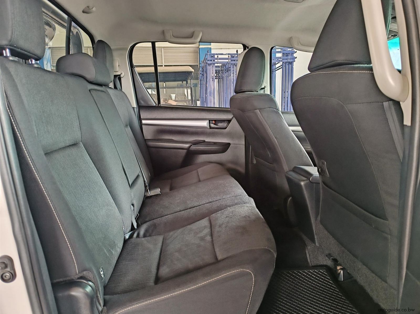 2022 Toyota Hilux Raider 2.4L GD-6 pictures