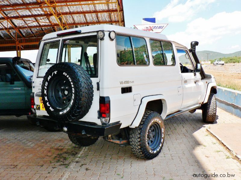2008 Toyota Land Cruiser Trooper V8 pictures