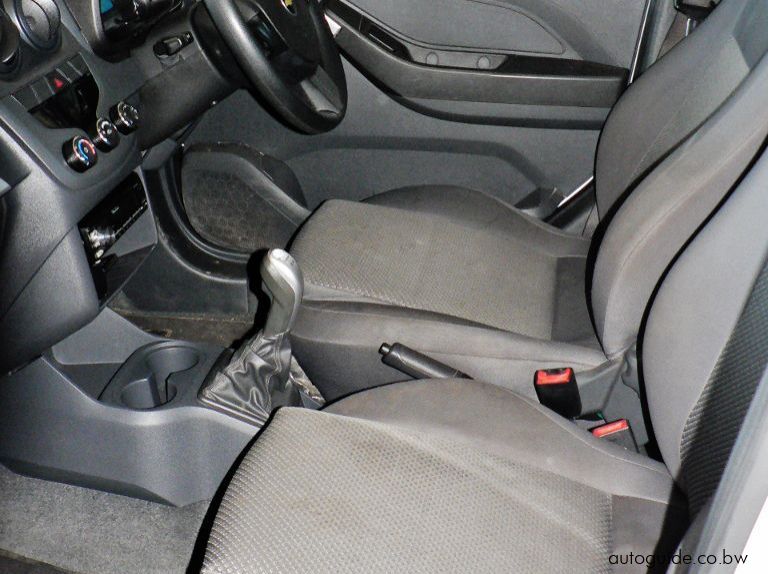 2015 Chevrolet Utility pictures