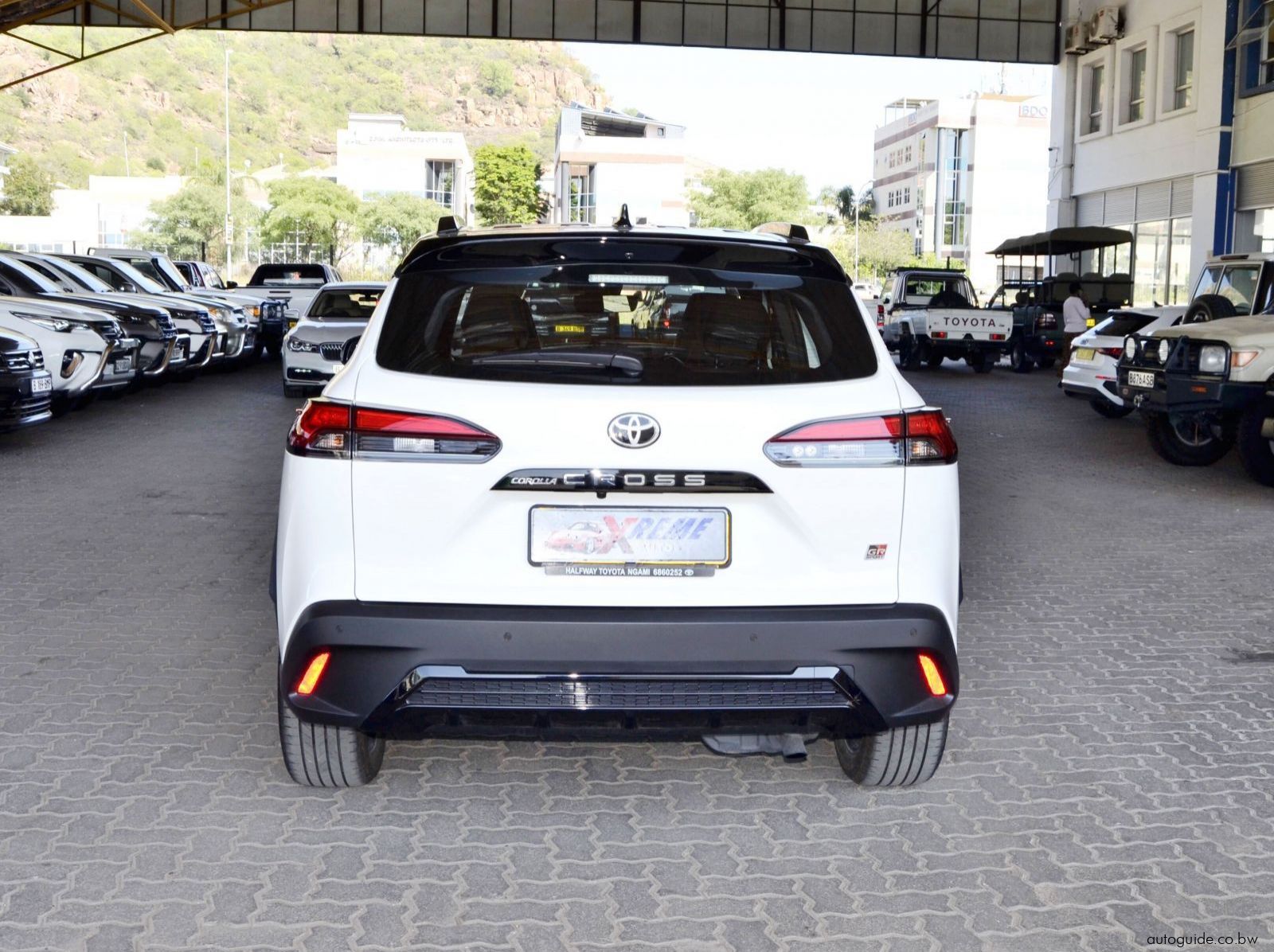 2024 Toyota Corolla Cross GR pictures