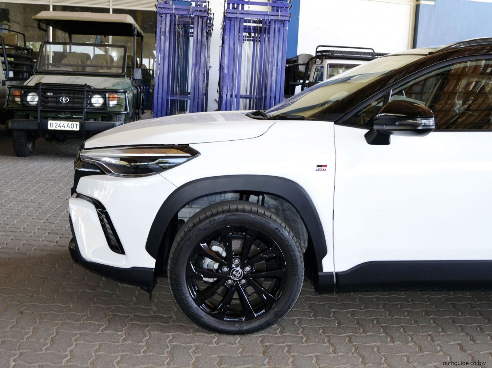 2024 Toyota Corolla Cross GR pictures