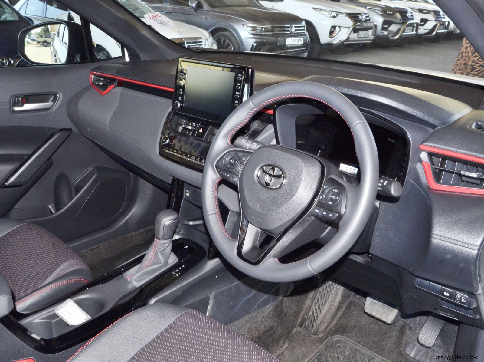 2024 Toyota Corolla Cross GR pictures