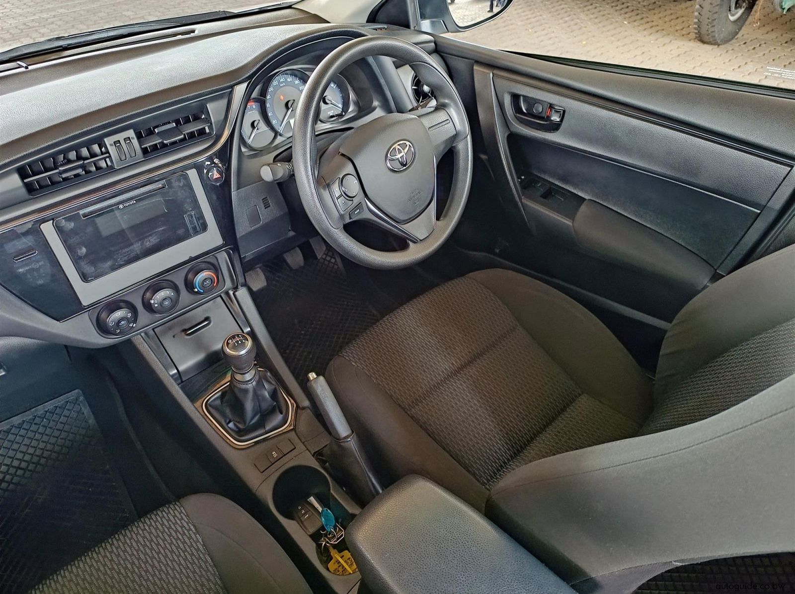 2023 Toyota Corolla Quest 1.8L pictures
