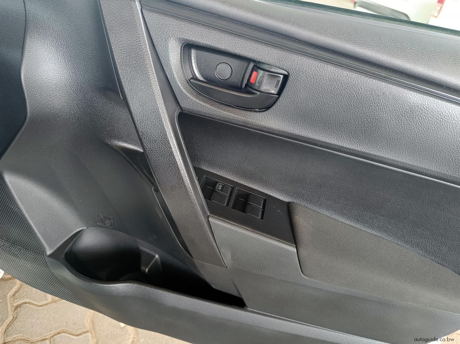 2023 Toyota Corolla Quest 1.8L pictures
