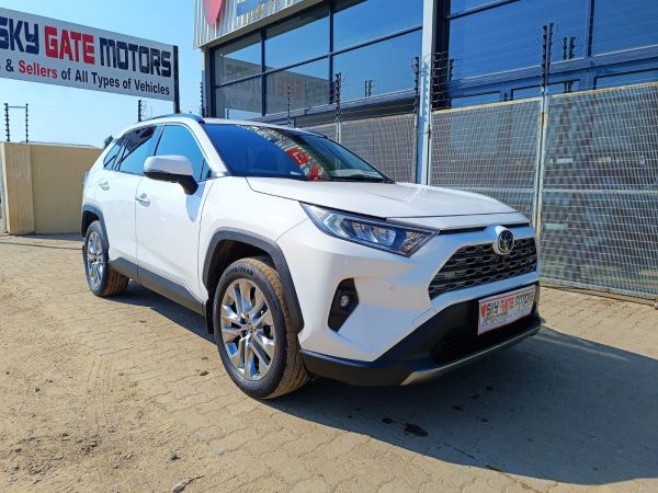 2022 Toyota Rav 4 VX photo