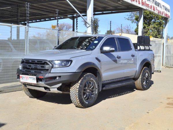 2019 Ford Raptor photo