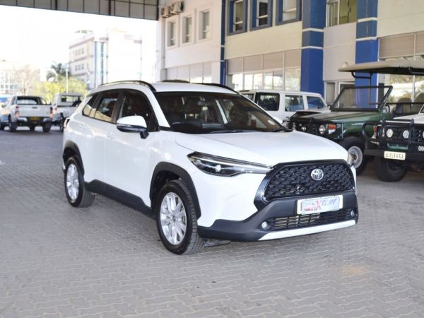 2023 Toyota Corolla Cross XS photo