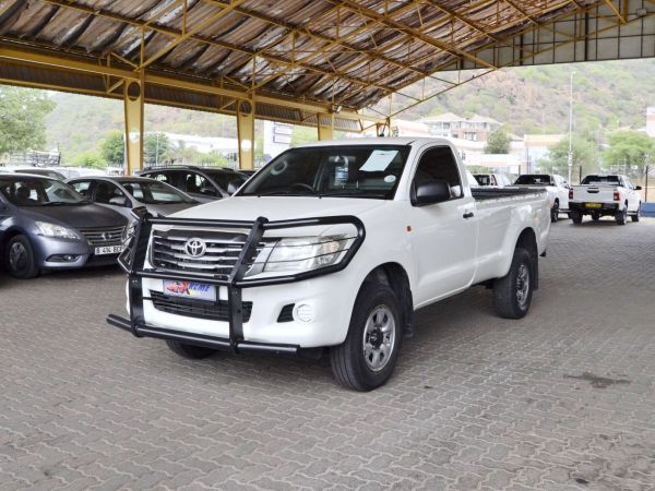 2015 Toyota Hilux SRX D4D photo