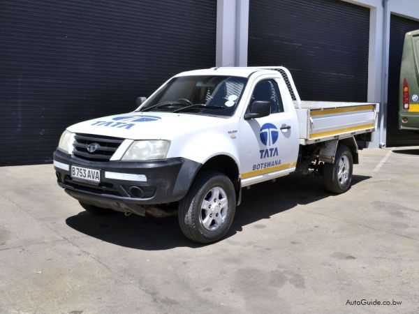 2012 Tata Xenon Dropside photo
