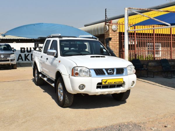 2014 Nissan NP300 Hardbody photo
