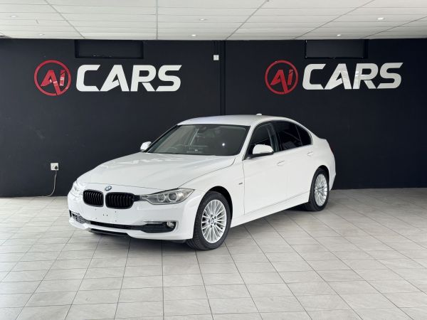 2013 BMW 320D photo