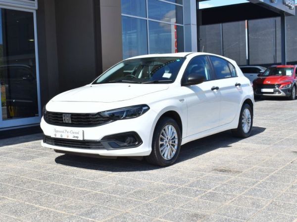 2022 Fiat Tipo photo
