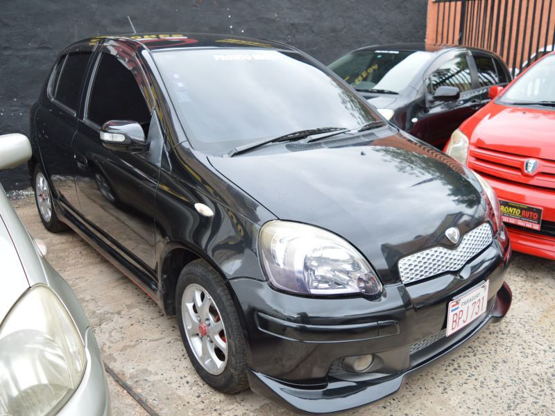 Toyota vitz 2004