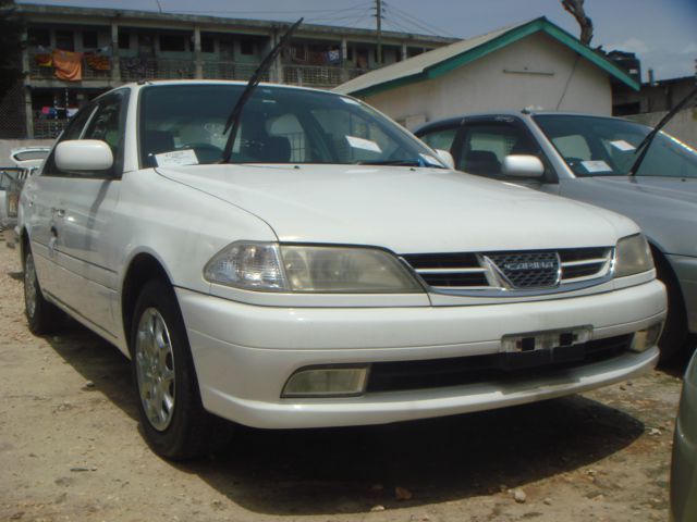 Toyota carina 1999