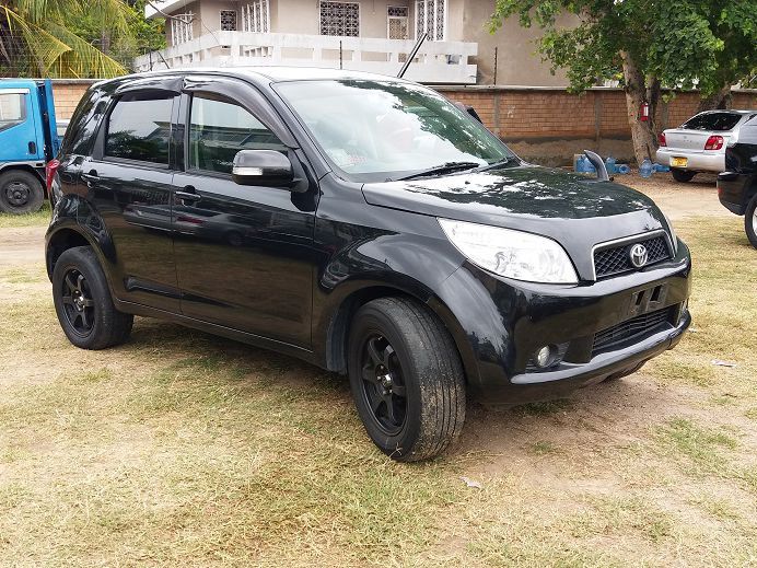 Toyota Rush Tuning Offroad