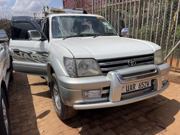 2001 Toyota prado photo