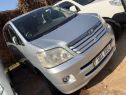 2003 Toyota noah