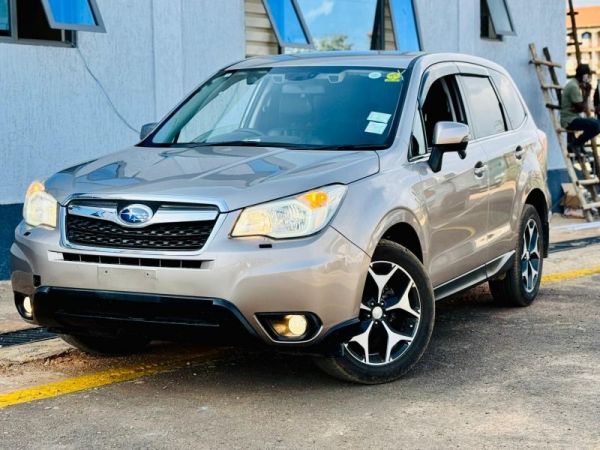 2013 Subaru Forester photo