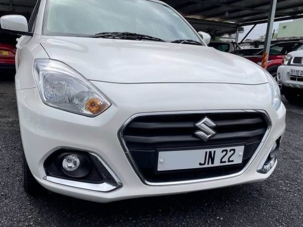 2022 Suzuki Dzire photo