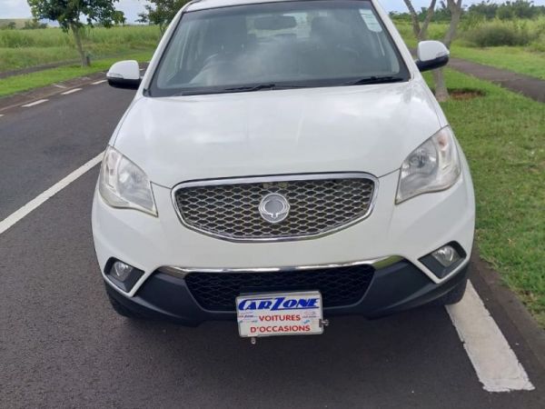 2016 Ssangyong Korando photo