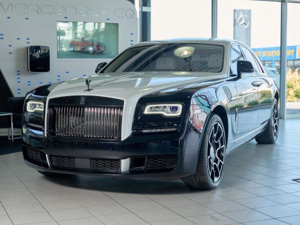 2020 Rolls-Royce Ghost Black Badge photo