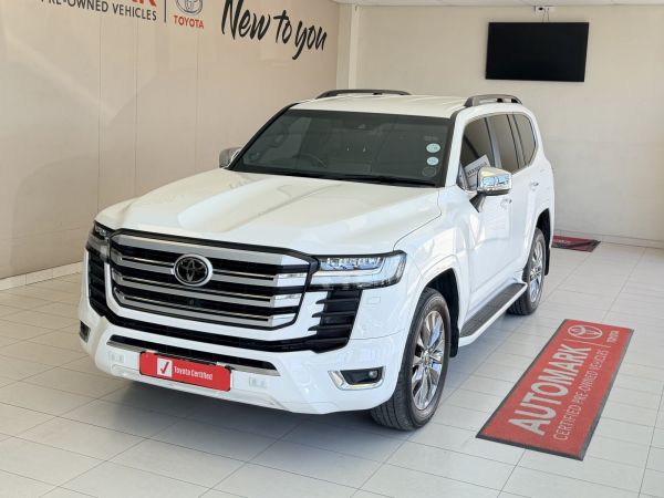 2023 Toyota Landcruiser 300 V6 3.3D Zx photo