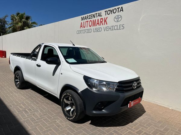 2022 Toyota Hilux SC 2.0VVTi S A/C 5MT photo