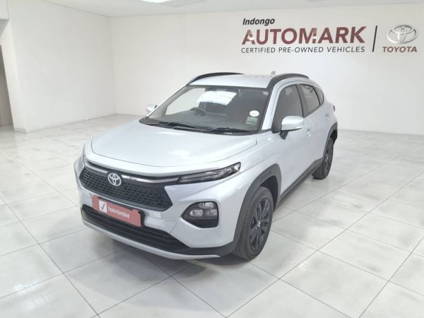 2025 Toyota Starlet Cross 1.5xs A/t photo