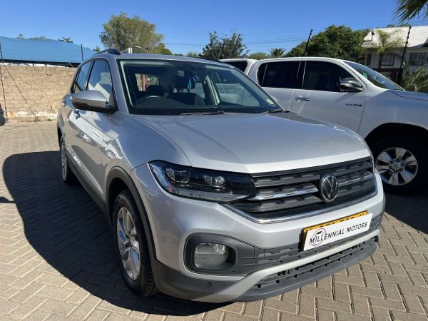 2023 Volkswagen T-CROSS 1.0 TSI COMFORTLINE photo