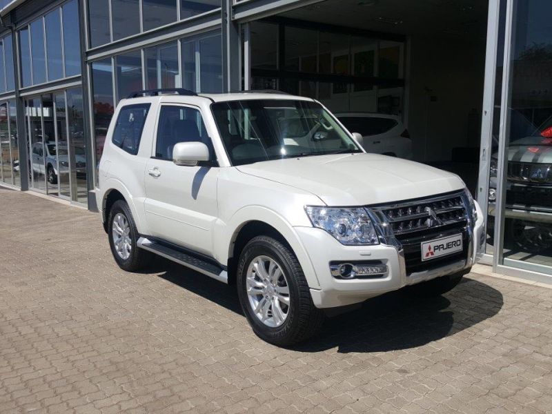 2019 Mitsubishi PAJERO 3.2 GLS SHORT WHEEL BASE for sale Brand New Automatic transmission