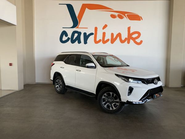 2024 Toyota Fortuner 2.4 GD-6 4x4 A/T photo