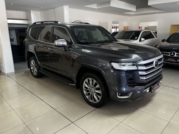 2022 Toyota Landcruiser 300 V6 3.5t Zx photo