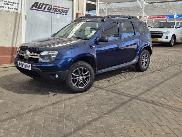 2016 Renault Duster Expression photo