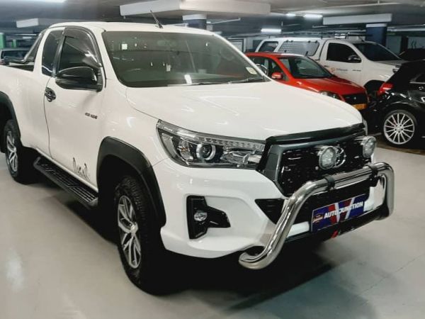 2018 Toyota Hilux 2.8 GD6 Dakar 4x4 AT photo