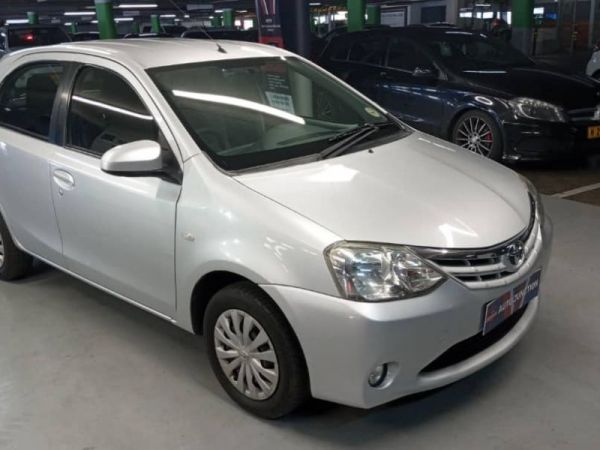 2014 Toyota Etios 1.5 XS Manual photo
