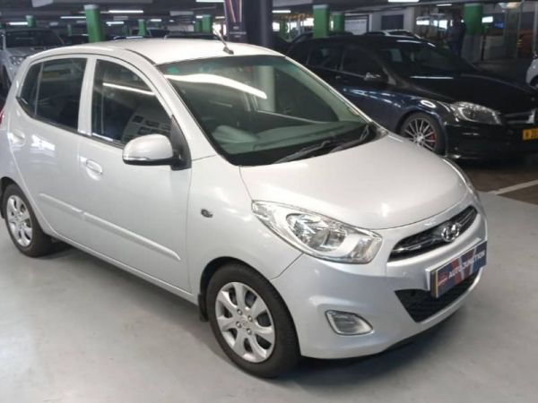 2015 Hyundai i10 1.1 Motion Manual photo