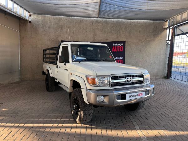 2021 Toyota Land Cruiser 4.0 SC photo