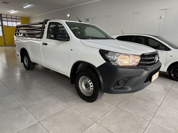 2022 Toyota Hilux 2.4 S/cab A/c 2x4 photo