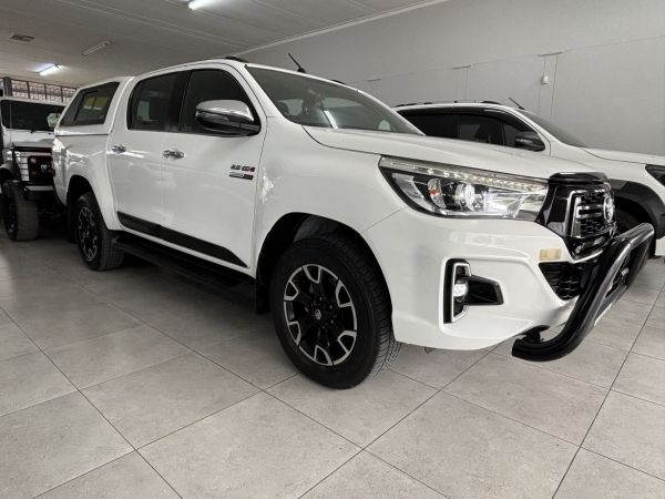 2020 Toyota Hilux Legend 50 D/cab 2x4 M/t 2.8 photo