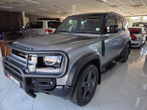 2024 Land Rover 110 D300 HSE X - Dynamic 221 KW photo