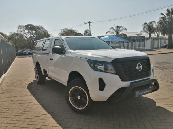 2022 Nissan NAVARA 2.5DDTI XE S/C 4X4 photo