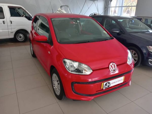 2013 Volkswagen UP 1.0 Auto photo