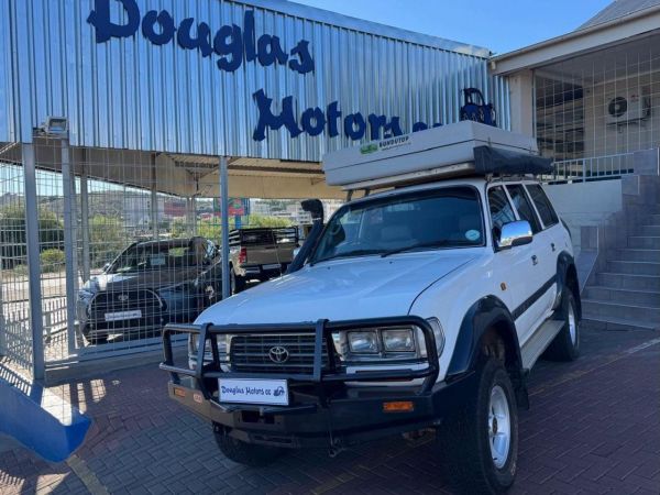 1996 Toyota Land Cruiser 80 Series GX, 6-Cylinder 4.2 Diesel photo