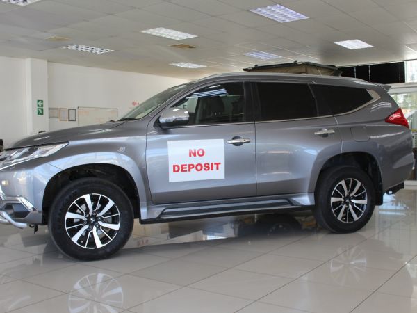 2020 Mitsubishi Pajero Sport photo