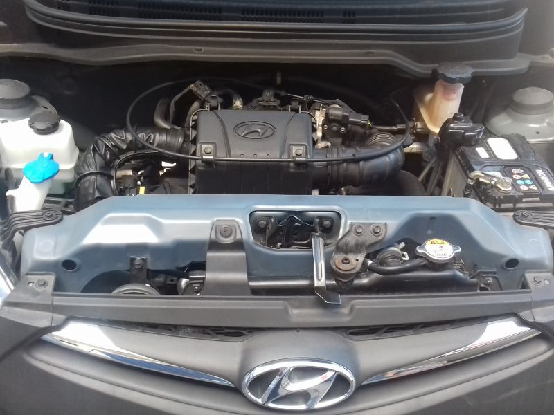 2016 Hyundai Eon for sale 8 414 Km Manual transmission Automobilico