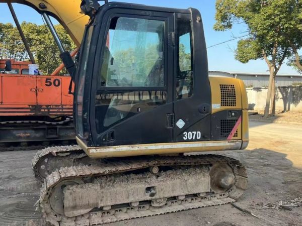 2015 caterpillar 307D photo